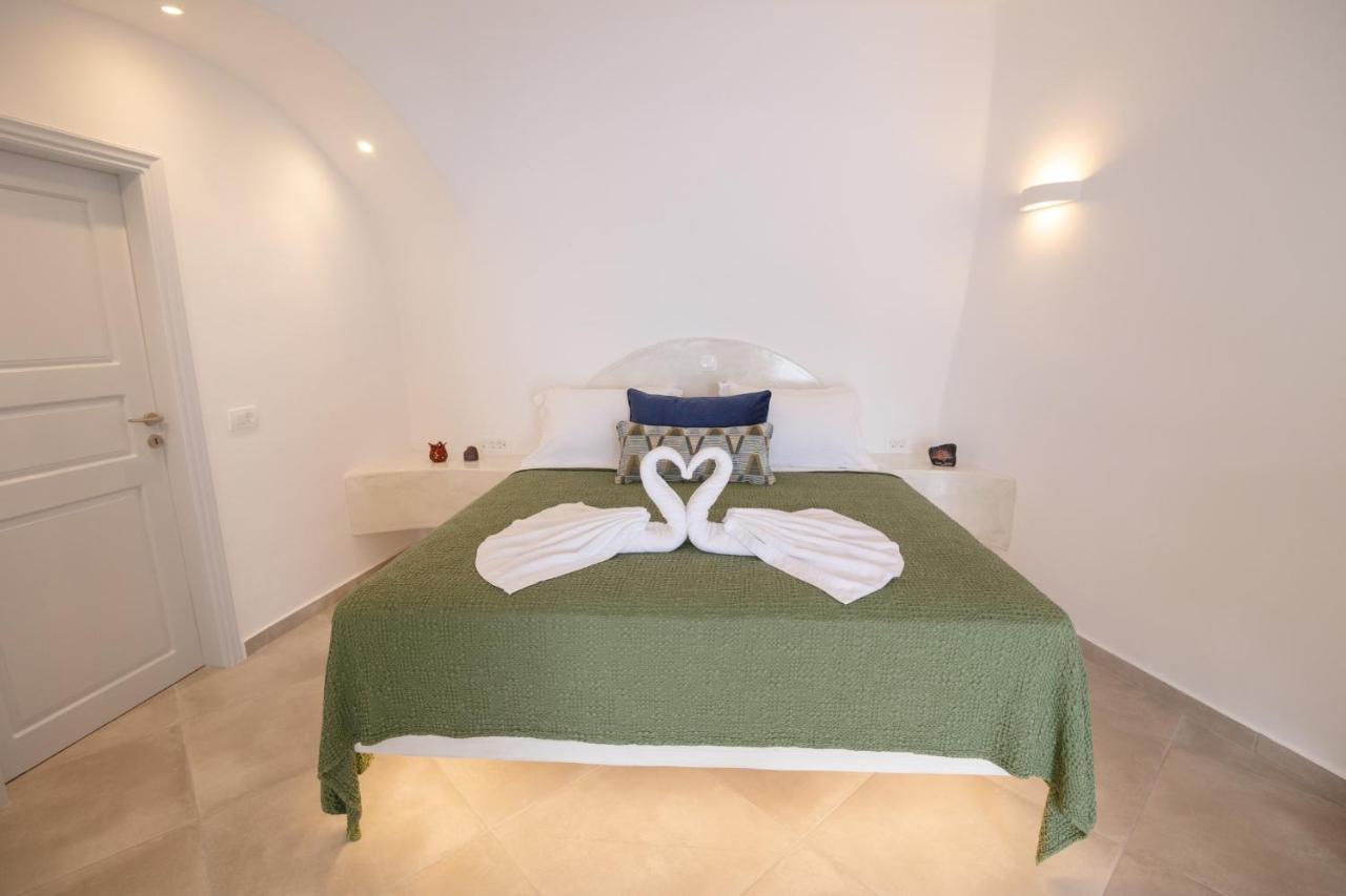 Sunborn Oia Suites Ngoại thất bức ảnh